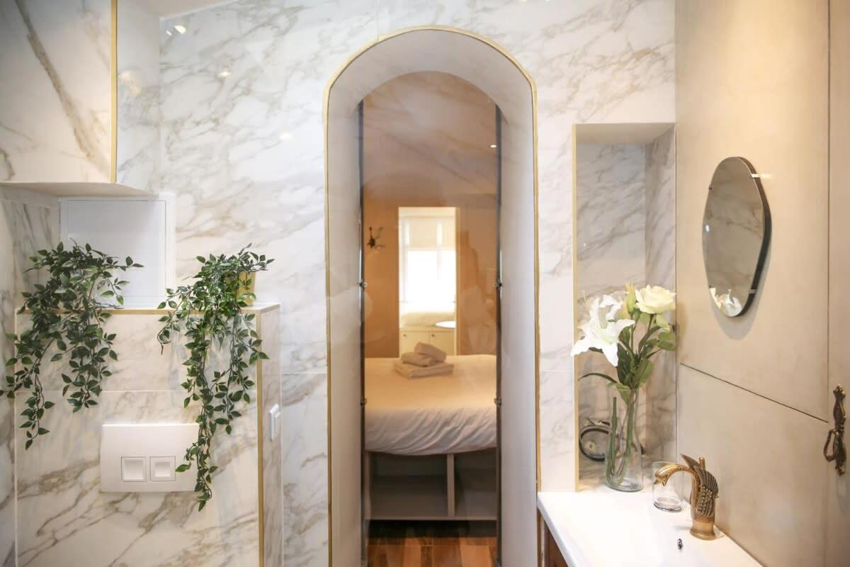 Appartement Moderne Confort Proche Montmartre - 4P Parigi Esterno foto